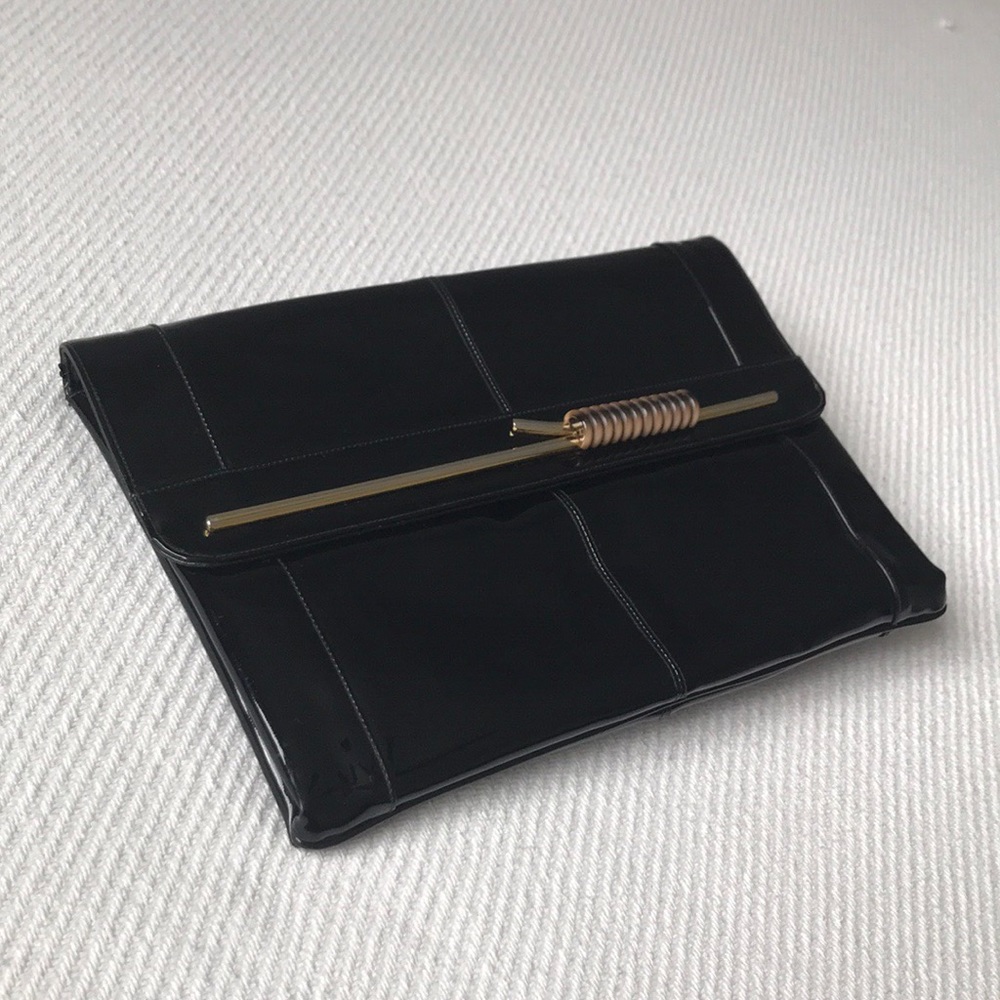 Vintage Lou Taylor clutch, mirror & gold hardware - Picture 3 of 8